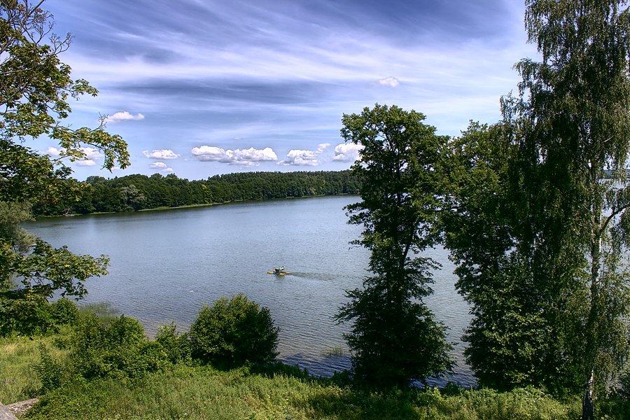 Widok na jezioro Żerdno z Zamku Drahim