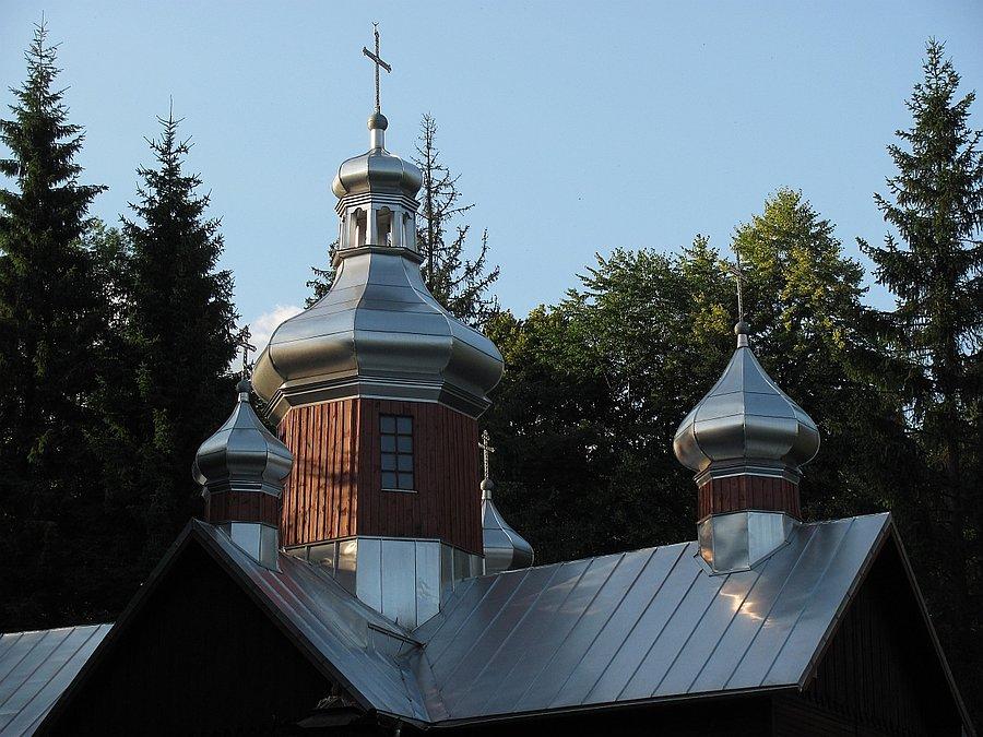 Kopuły kościólka w Kamiannej