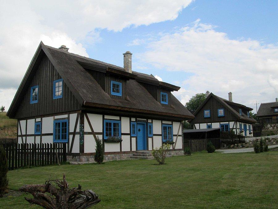 Sąsiednie domy