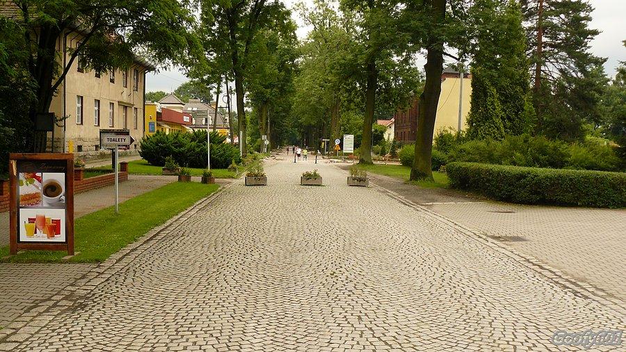 Typowo rekreacyjna nawierzchnia ;)