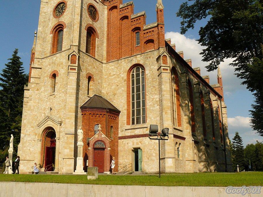 Kościół św Piotra i Pawła w Woszycach