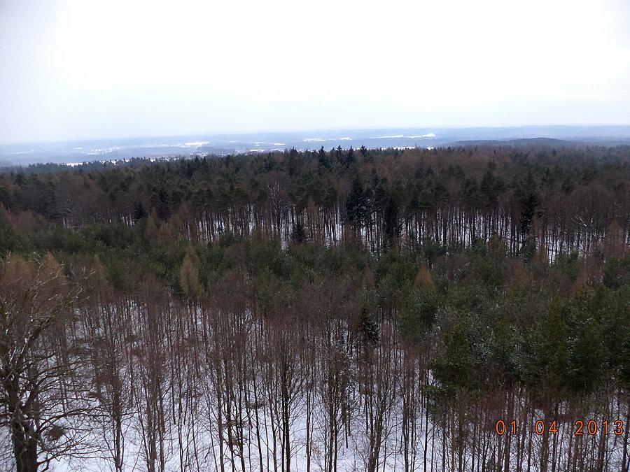 Widok w kierunku Karkonoszy... przy dobrej pogodzie byłoby je widać