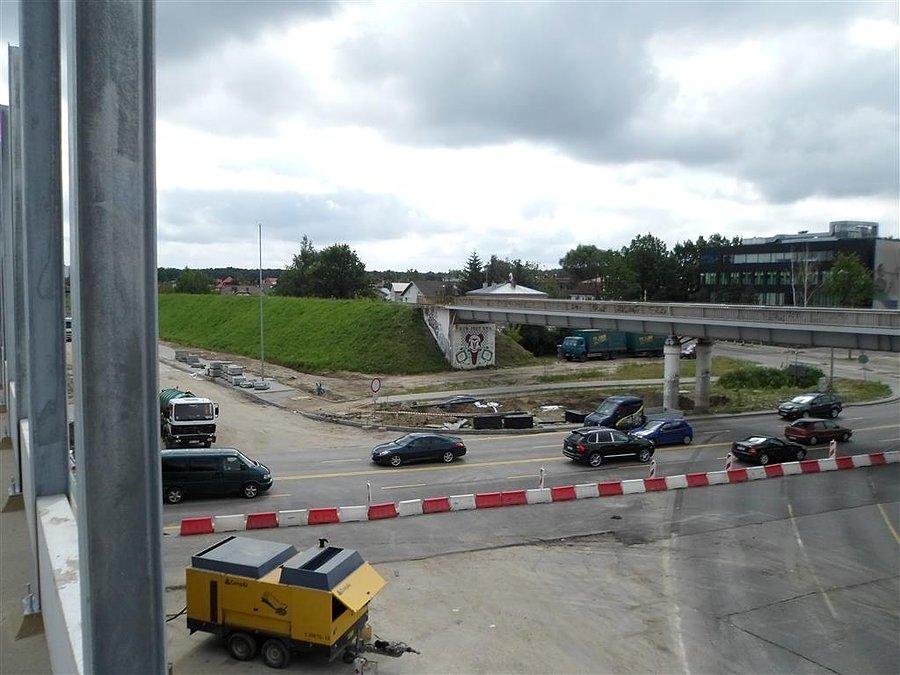 Widok z wiaduktu nad Puławską