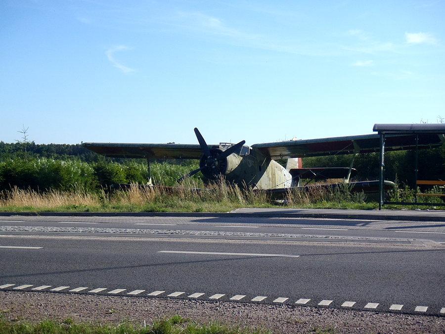 Kolejny samolot, ktoś lubi starocie