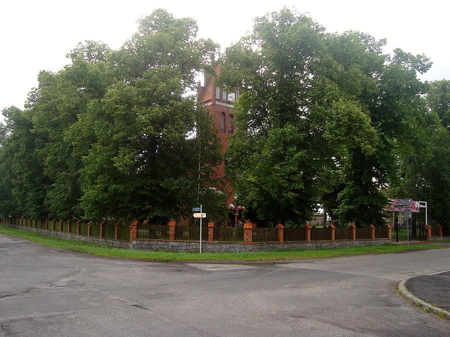 Kościół w Koźmincu