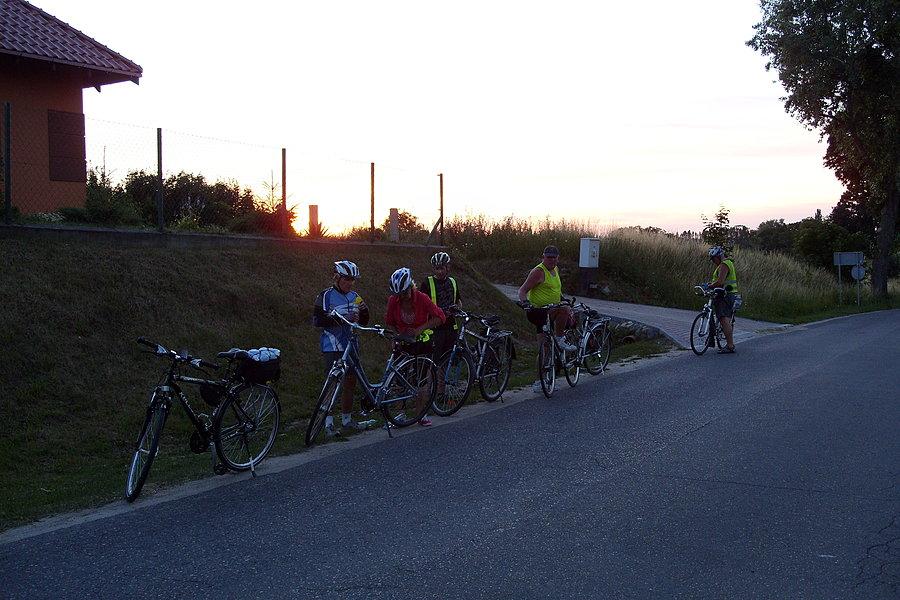 Powrót do domu o zachodzie słońca- 3 km od Tczewa - ostatni postój