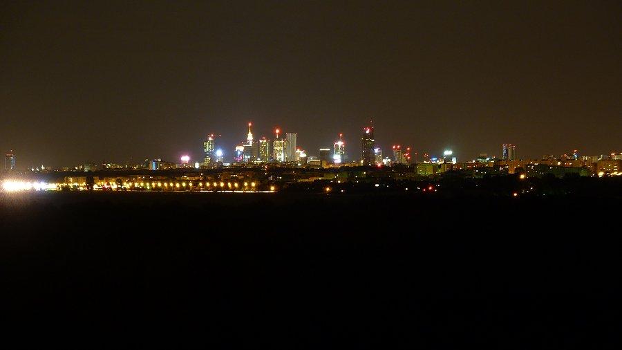 Warszawa śpi