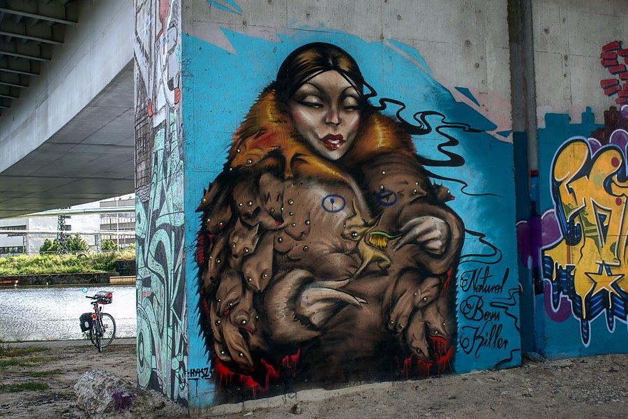 Takie sobie filarowe graffiti