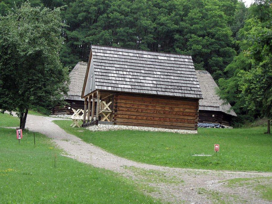 Park etnograficzny w Wygiełzowie