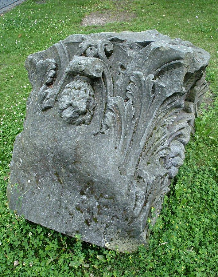 Kapitel z pałacu w Skorogoszczy