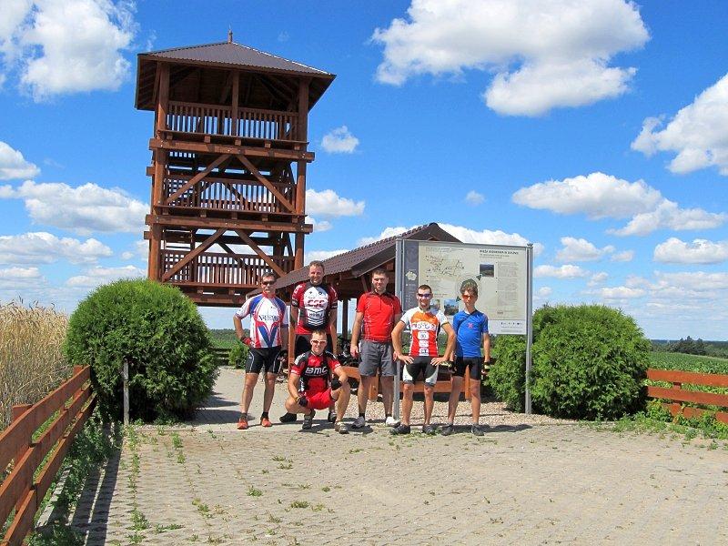 Duszno - wieża widokowa na Wale wydartowskim