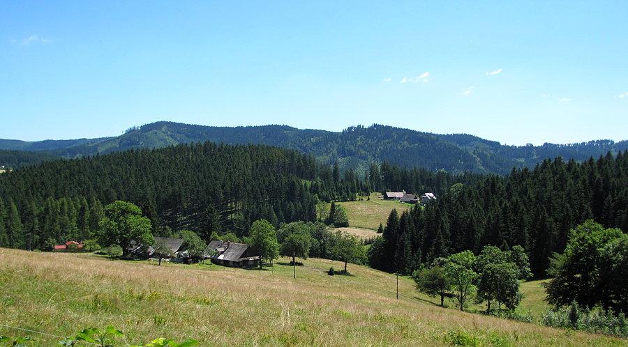 D drodze do miejscowości Stare Hamry