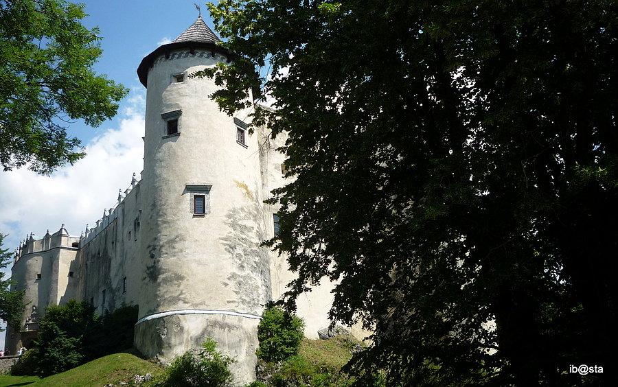 Zamek w Niedzicy, do północy daleko, Brunhildy nie widać ;)