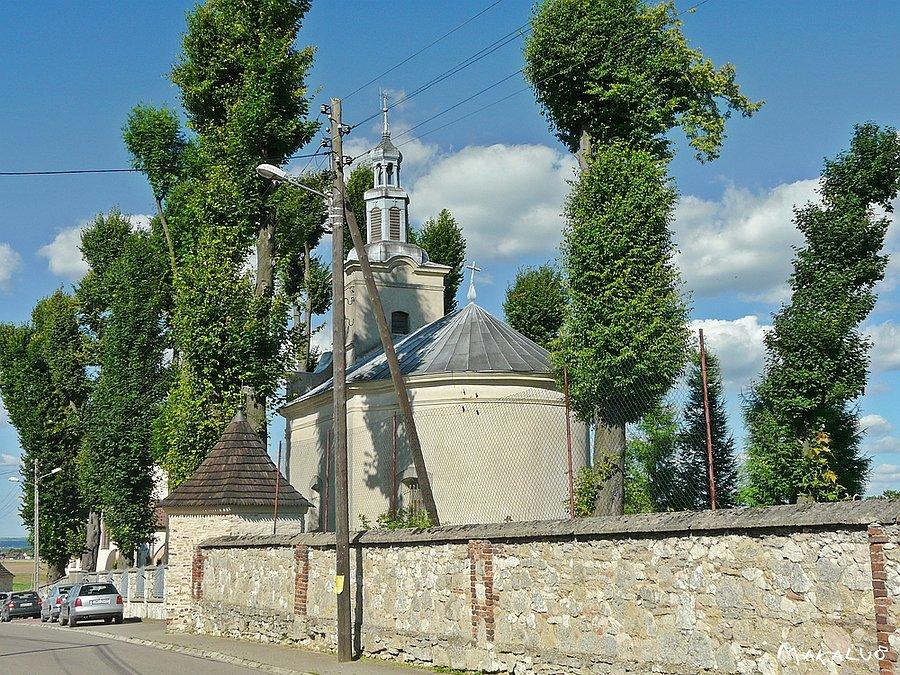 Stary kościół w Pińczycach
