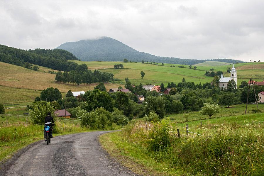 Zjazd z widokiem na Lackową