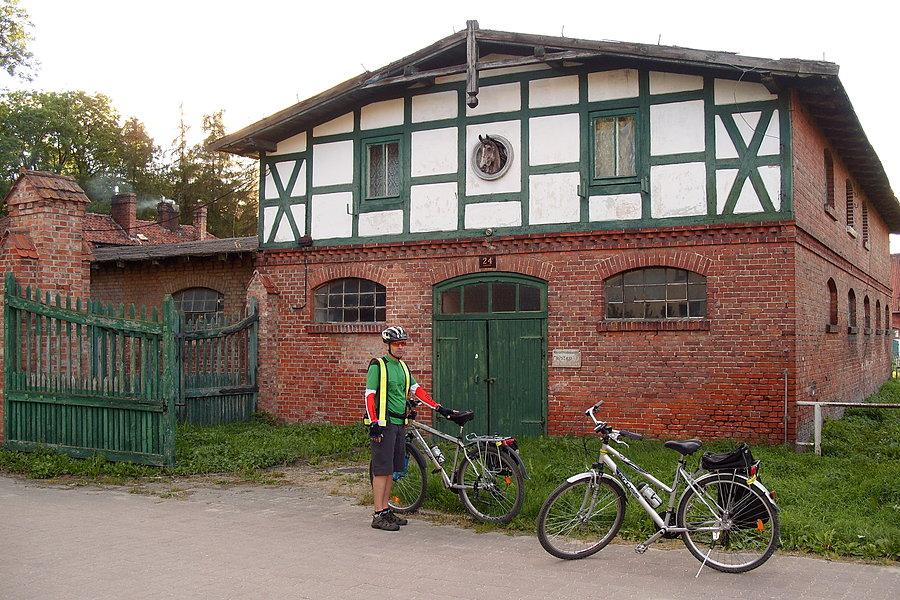 Puste stajnie w Kadynach