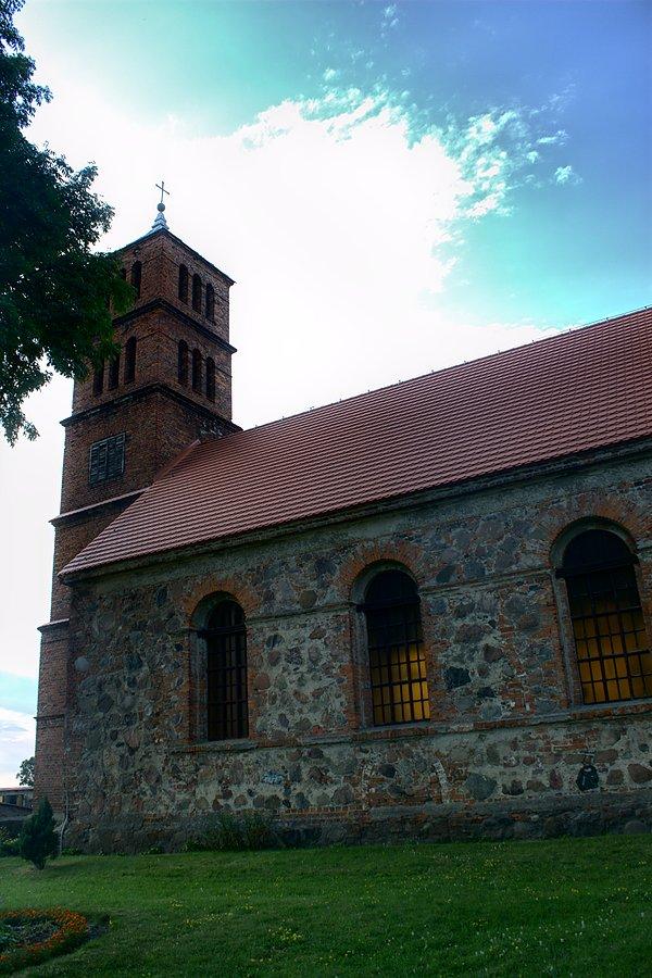 Kościół p.w. Najświętszego Zbawiciela w miejscowości Turze