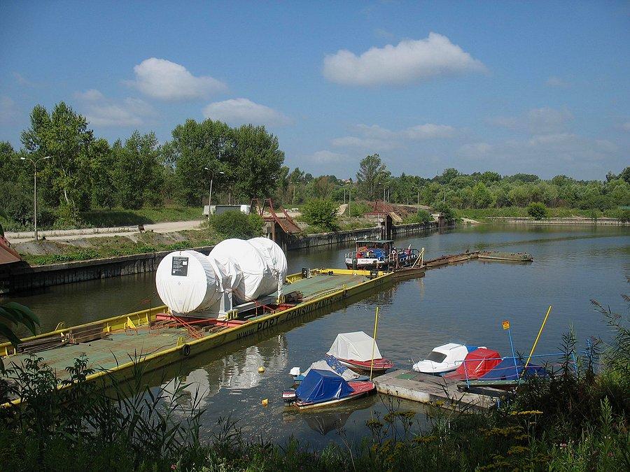 Port w Górze Kalwarii