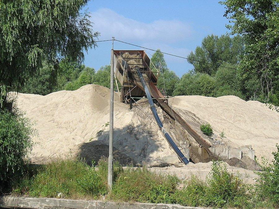 Piaskarnia przy porcie w Górze Kalwarii
