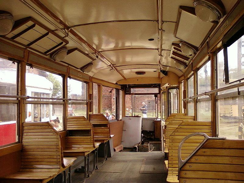 Tramwaj 5N1 wnętrze