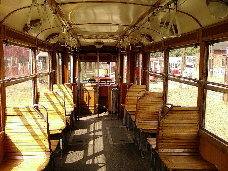Tramwaj 5N - wnętrze