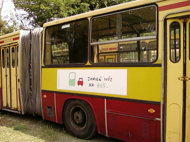 Zamień wóz na bus ;)