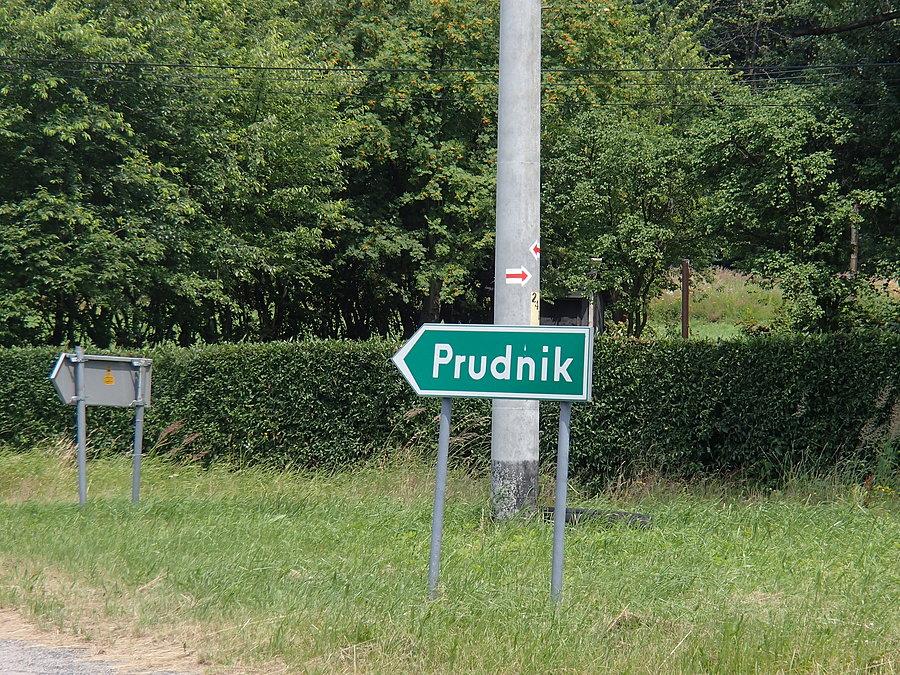 Dylemat - do Prudnika asfaltem czy dalej szlakiem :)