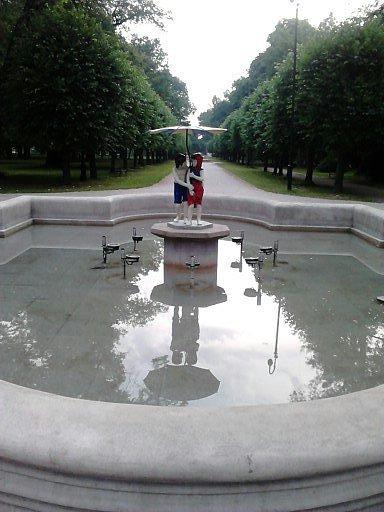 Jaś i Małgosia w Parku Zdrojowym