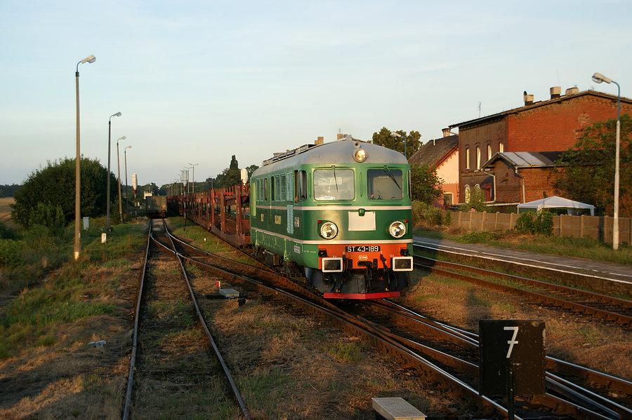 Rumun(ST43)-189 prowadzi pociąg 1661 relacji Chotyłów-Lichkov.Twardawa