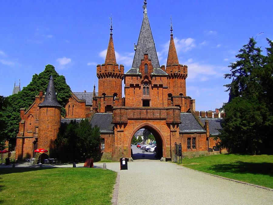 Czerwony zamek Hradec nad Moravicí