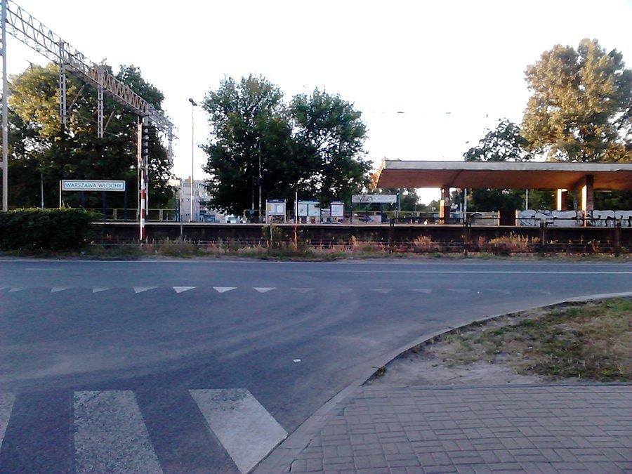 Stacja kolejowa Warszawa Włochy