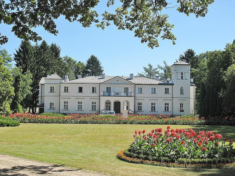 Niegów - pałac