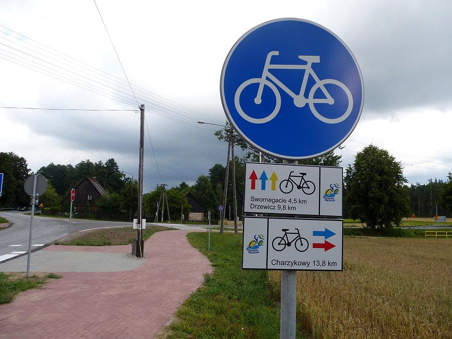 Czas nagli, więc z żalem skręcam