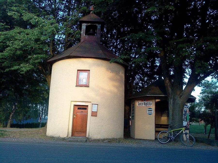 Kapliczka na Szańcach