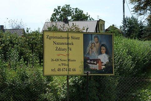 W Żdżarach znajduje sie zgromadzenie sióstr Nazaretanek