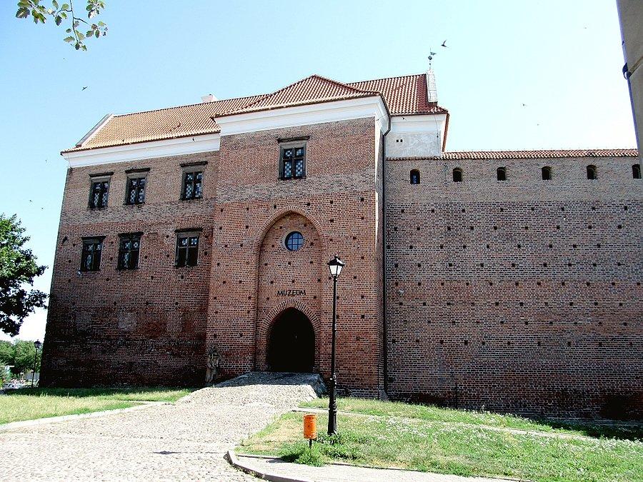 Wejście głowne na Zamek w Łęczycy