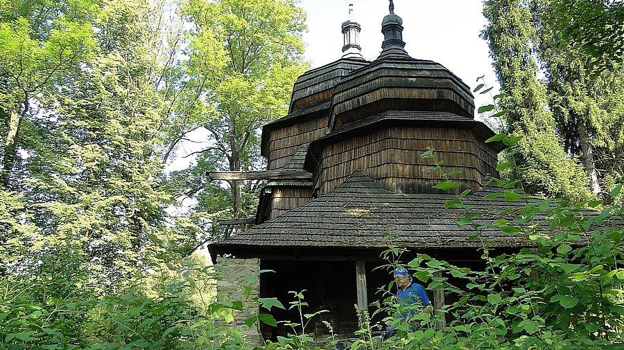 Cel naszej wycieczki, cerkiew w Piątkowej