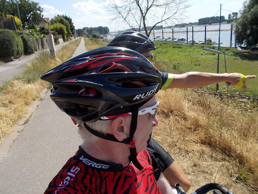 Tour zu Rhein - nad Renem w Leverkusen
