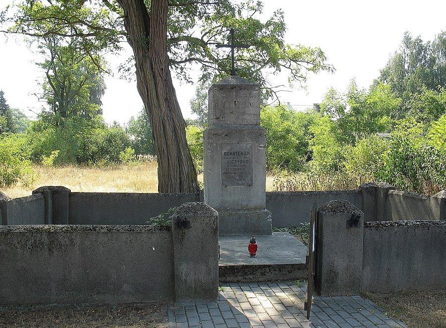 Kamieńczyk - pomnik Powstańców Styczniowych