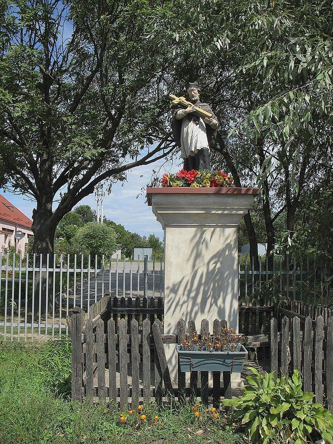 Łochów - św. Jan Nepomucen