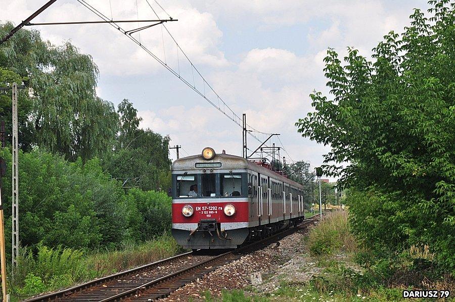 Porąbka - Pociąg kieruje się do Katowic