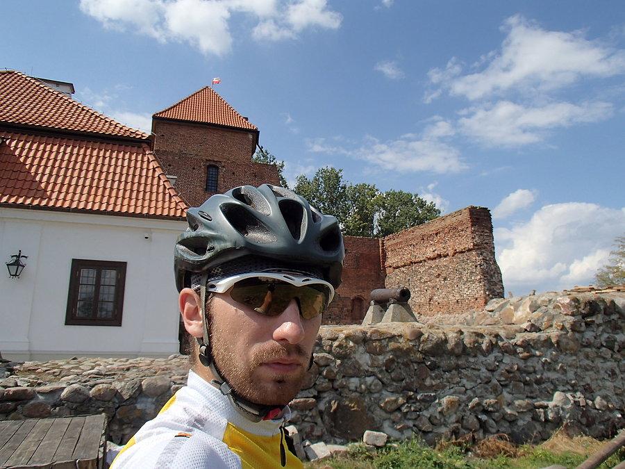 Przy zamku w Liwie