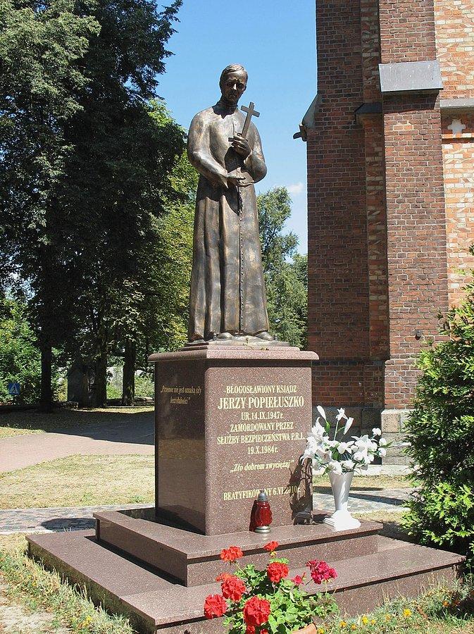 Sadowne - pomnik ks. Jerzego Popiełuszko
