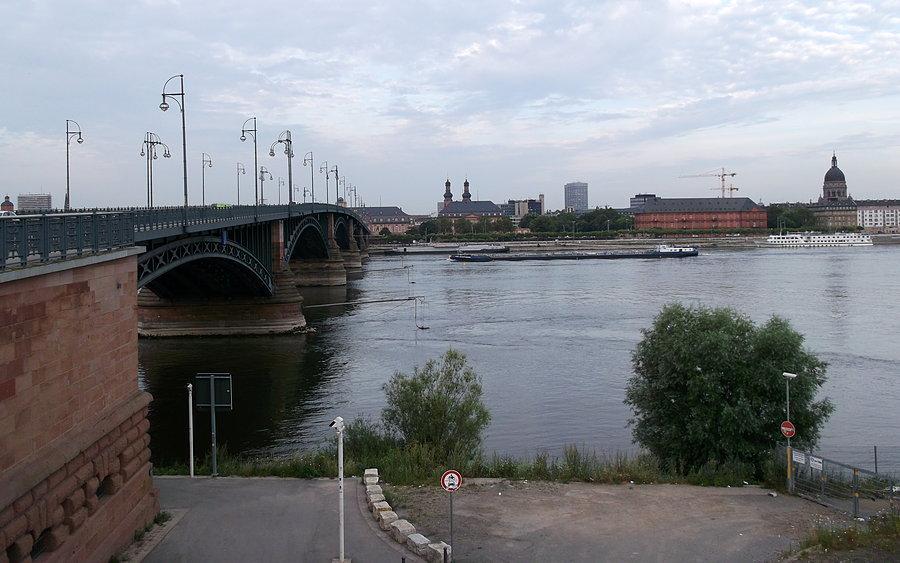Przekraczamy Men w Mainz