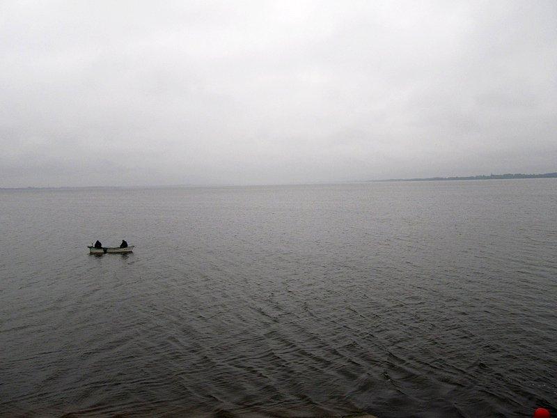 Jezioro Jeziorsko - ogromna woda