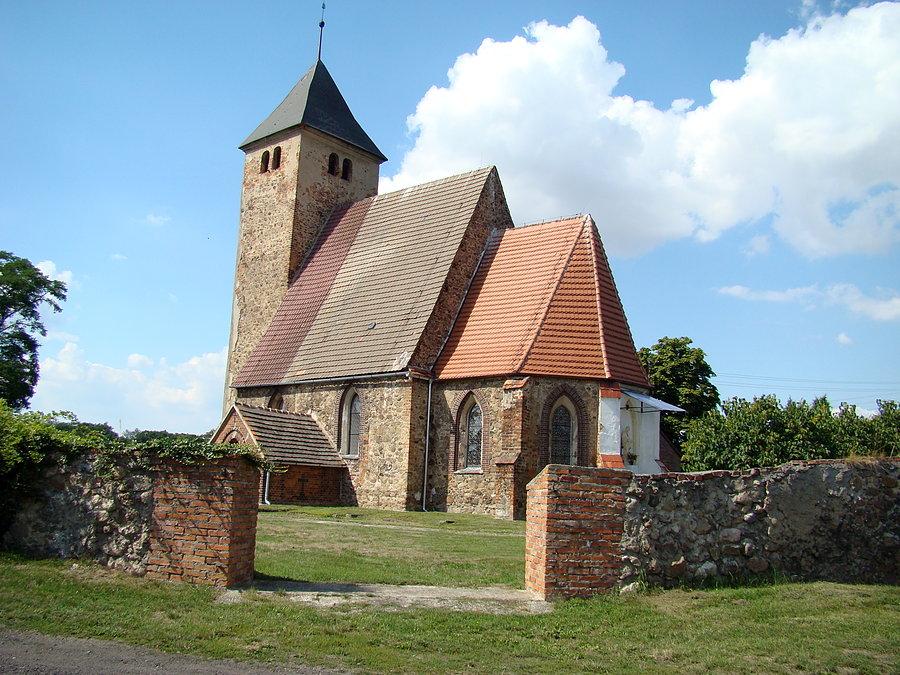 Kościół św. Michała Archanioła w Łagoszowie Wielkim