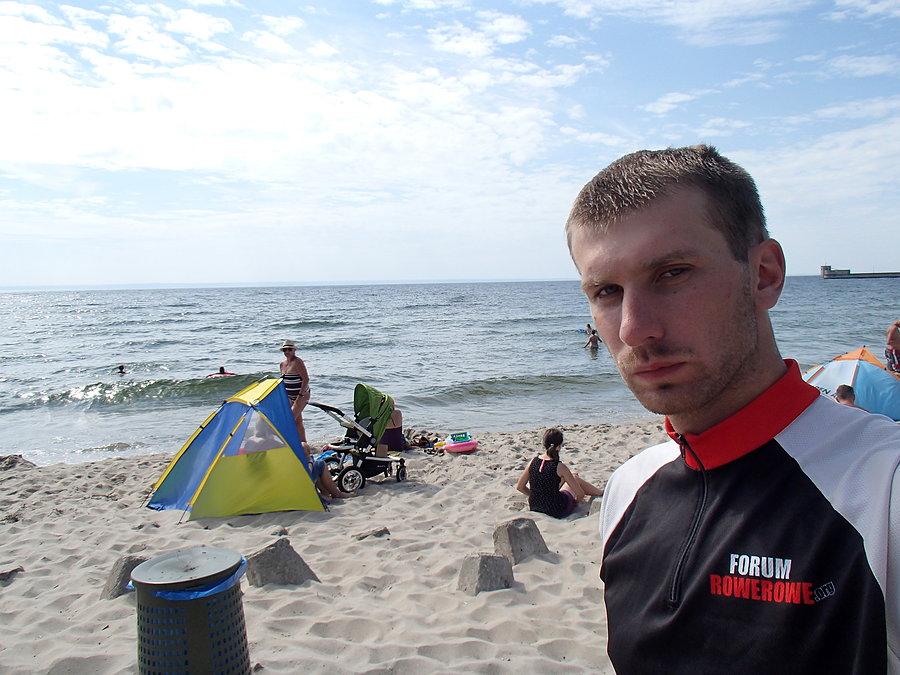 Rowerzysta na plaży w Helu