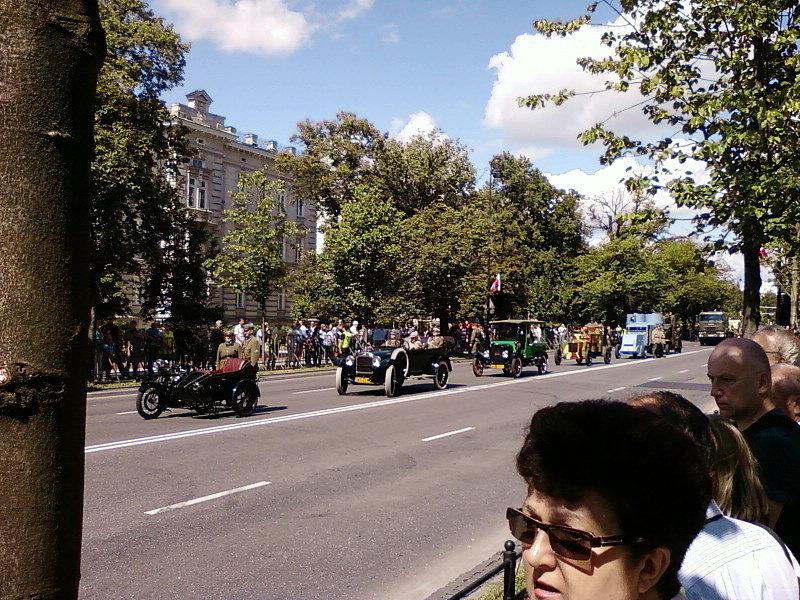 Historyczne pojazdy wojskowe