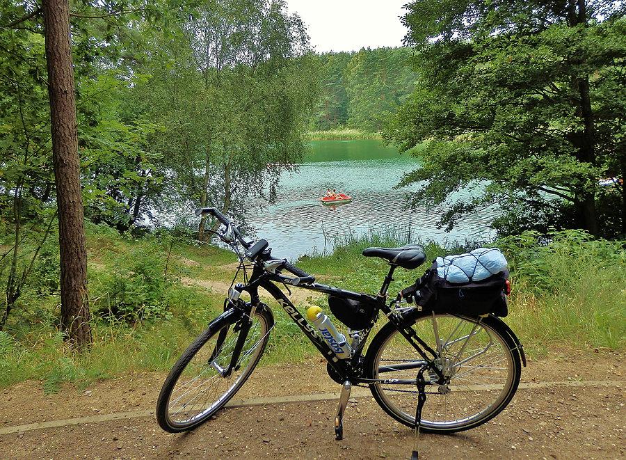 Widok na jezioro - Borówno Wielkie