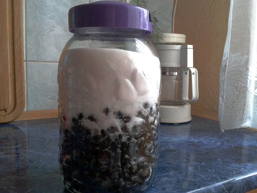 A tu się robi soczek na nalewkę